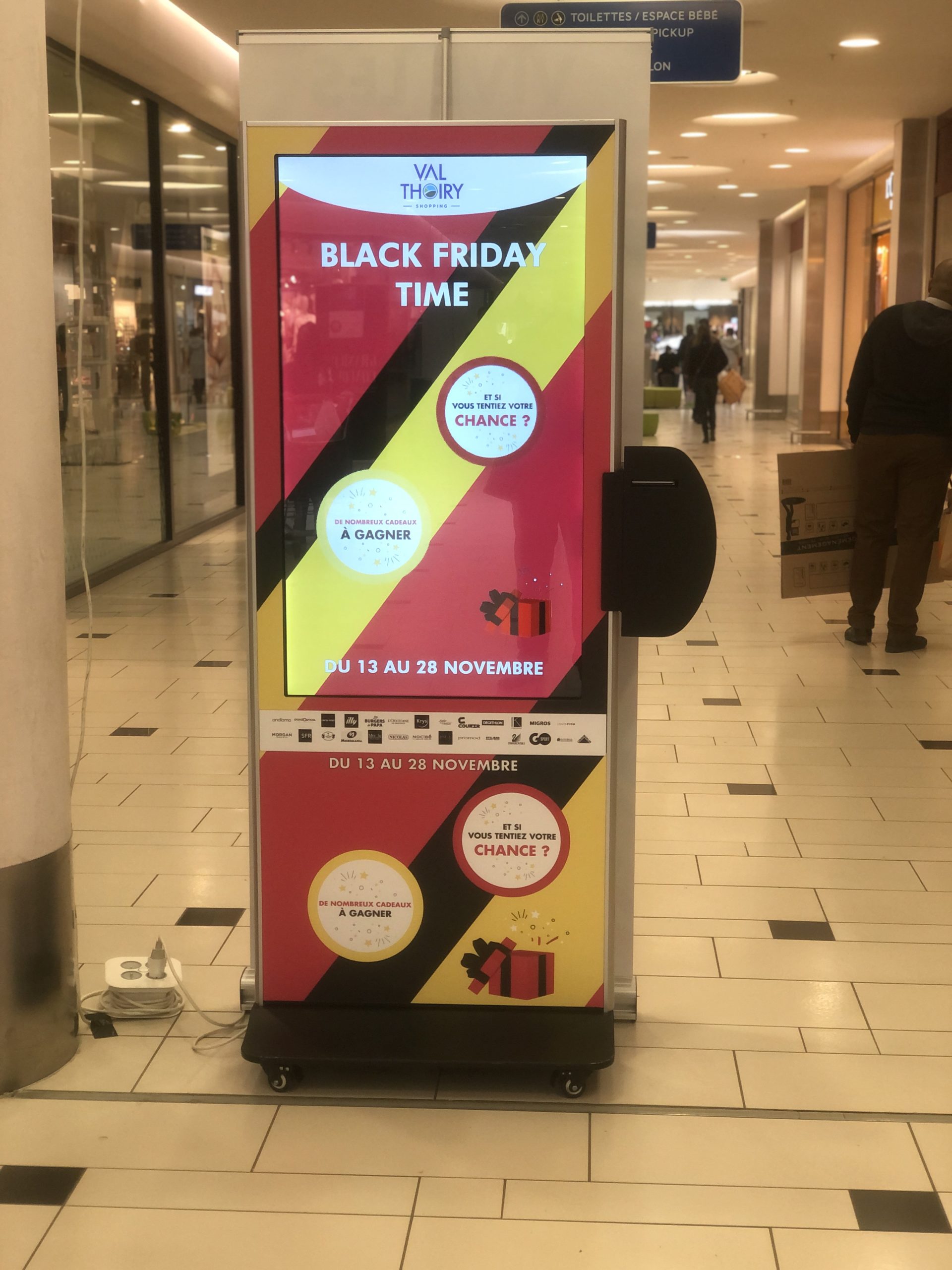 Black Friday dans le centre commercial Val Thoiry
