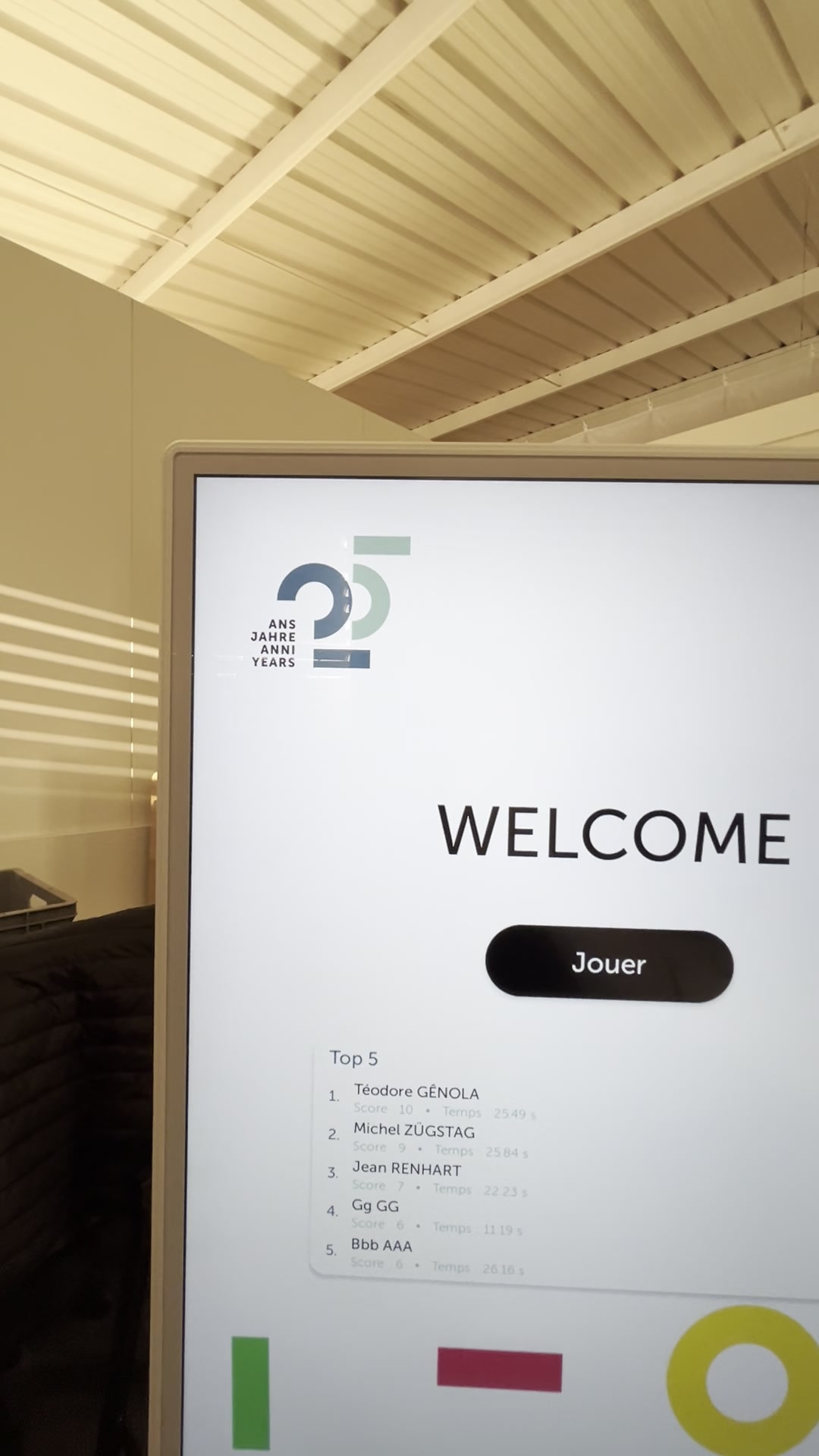 Une quiz sur nos bornes 32 pouces Android